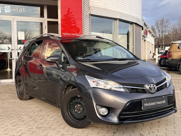 Toyota Verso 1.6 Active [7 szemly] Mo.-i. 1 tu...